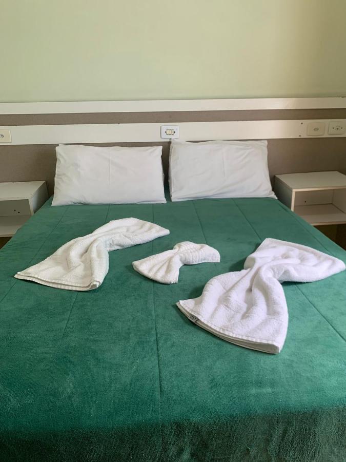 Damasco Porto Fino Hotel Pontal do Parana Bagian luar foto