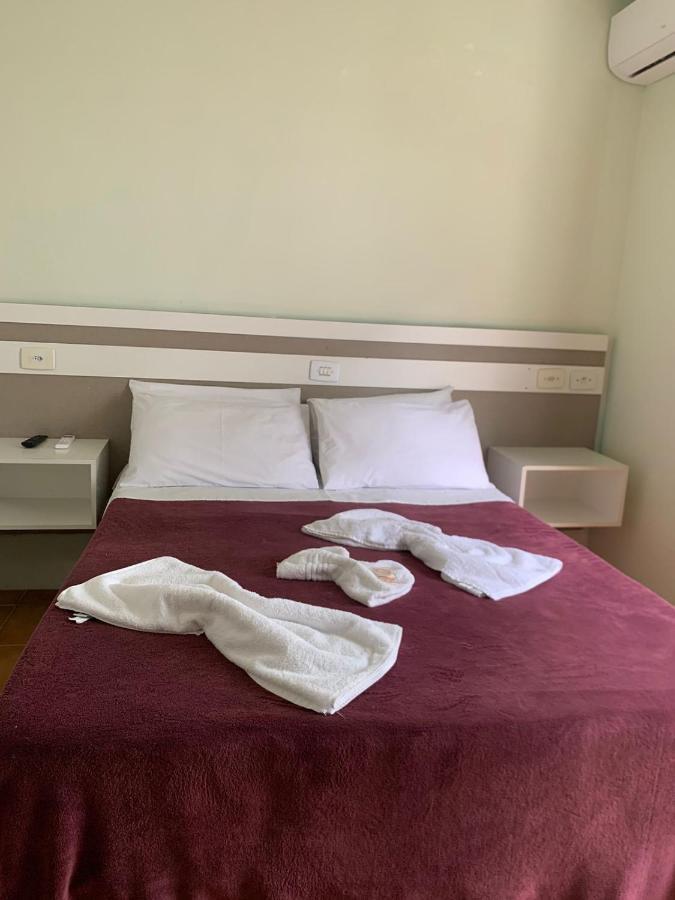 Damasco Porto Fino Hotel Pontal do Parana Bagian luar foto
